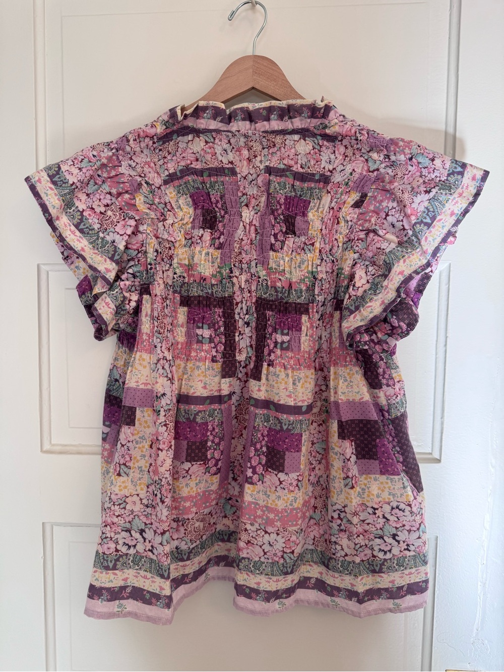 SEA New York Top Womens Medium Naya Print Flutter Sleeve Smocked Prairie Cottage